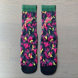 [SOLD] MTN DEW Major Melon Socks 🍉